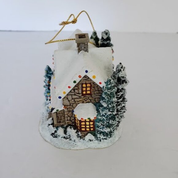 Thomas Kinkade 2001 "Christmas Eve" Winter Memories Illuminated Ornament Cottage - Picture 6 of 8